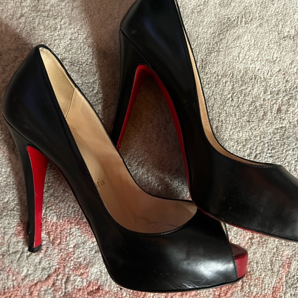 Block Christian Louboutin heels - Picture 2 of 3
